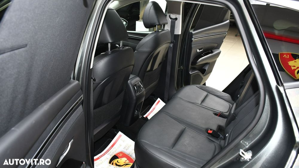Hyundai Tucson 1.6 T-GDi HEV 2WD Advantage - 10