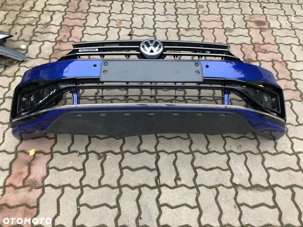 VW PASSAT B8 LIFT R-LINE GTE ZDERZAK PRZÓD GRILL - 1