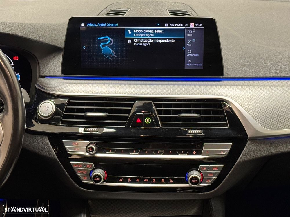 BMW 530 e Pack Desportivo M - 36