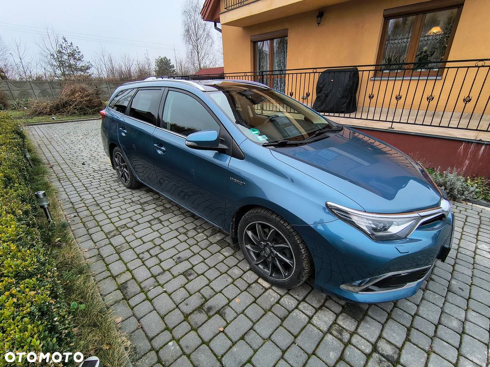 Toyota Auris 1.8 Executive - 2