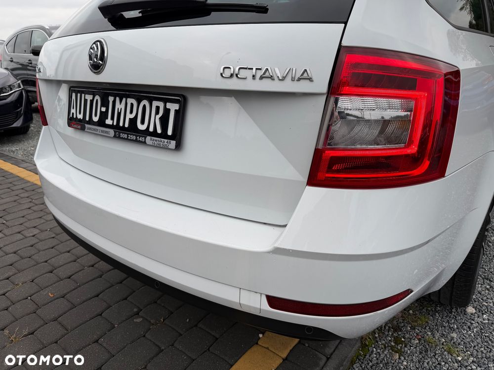 Skoda Octavia 1.6 TDI Soleil - 24