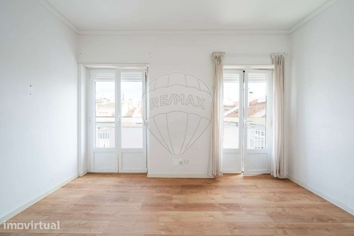 Apartamento T2 para arrendamento - Grande imagem: 2/18