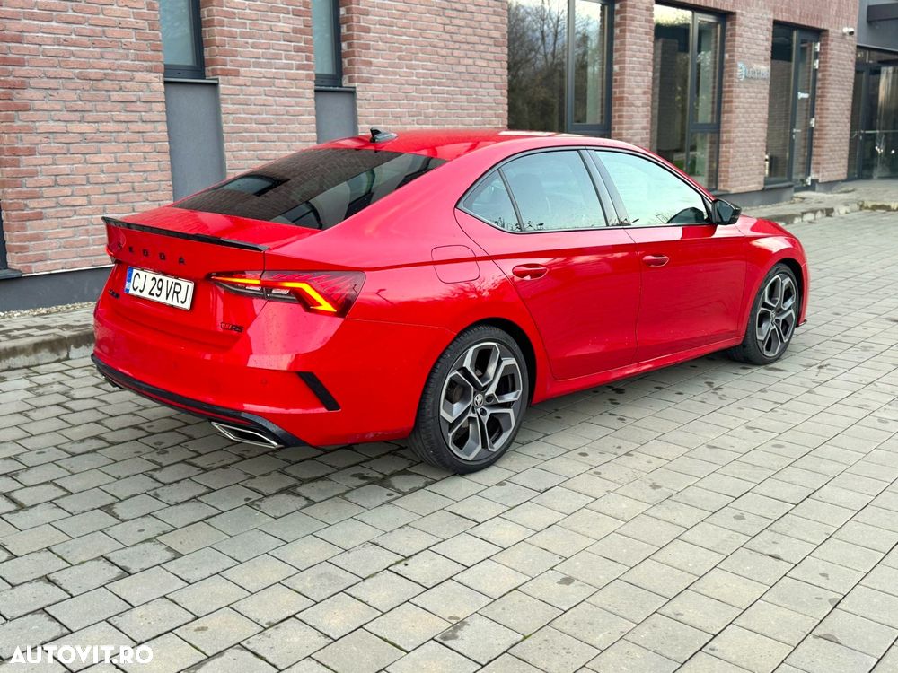 Skoda Octavia 2.0 TDI DSG RS - 9