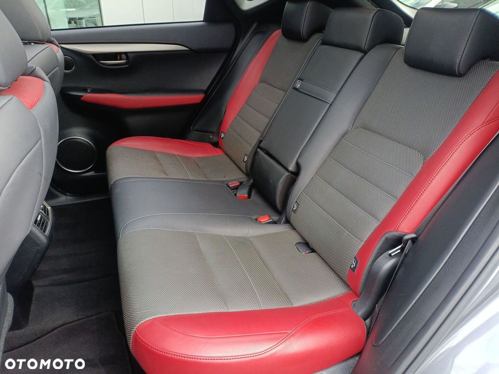 Lexus NX 300h F Sport AWD - 15
