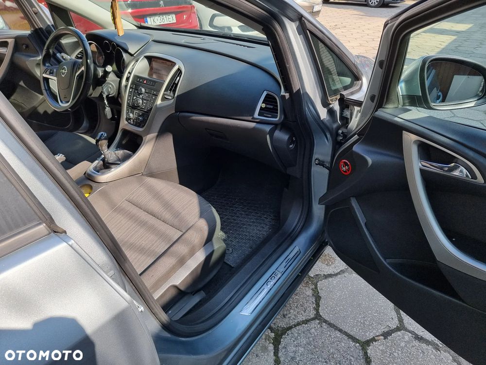 Opel Astra - 26