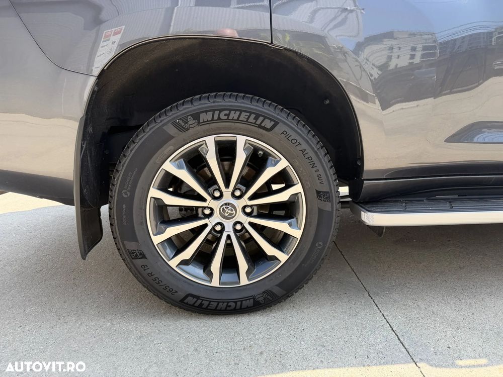 Toyota Land Cruiser 2.8 D-4D Automatik TEC-Edition - 11