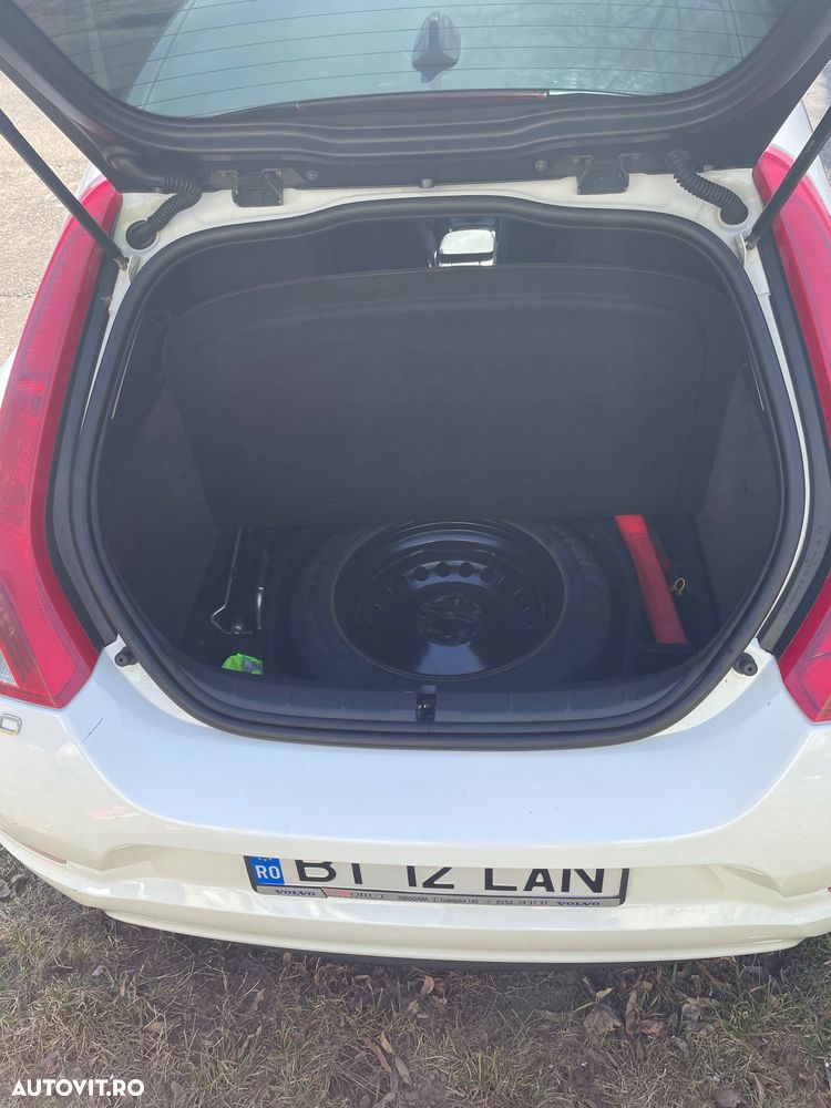Volvo C30 1.6D Base - 6