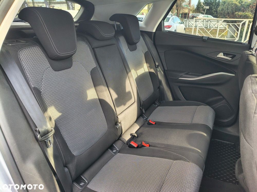 Opel Grandland X 1.2 T Enjoy S&S - 13