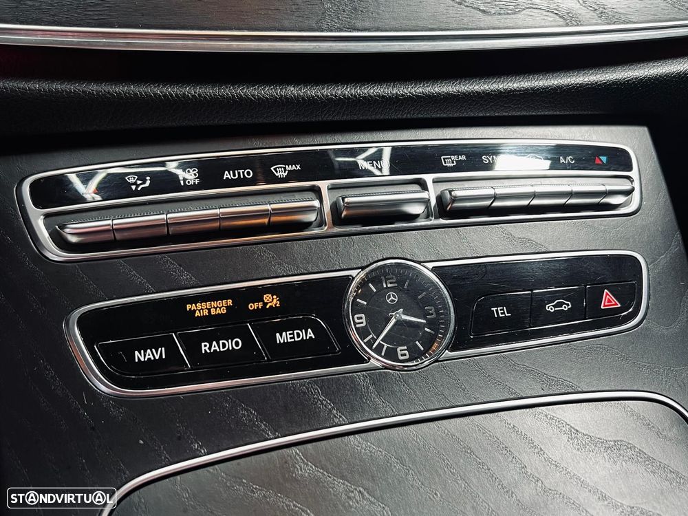Mercedes-Benz E 220 d AMG Line - 28