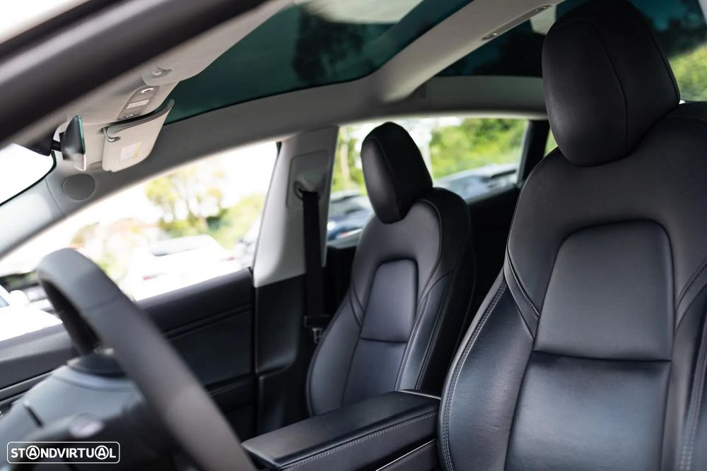 Tesla Model 3 Long-Range Dual Motor AWD - 8