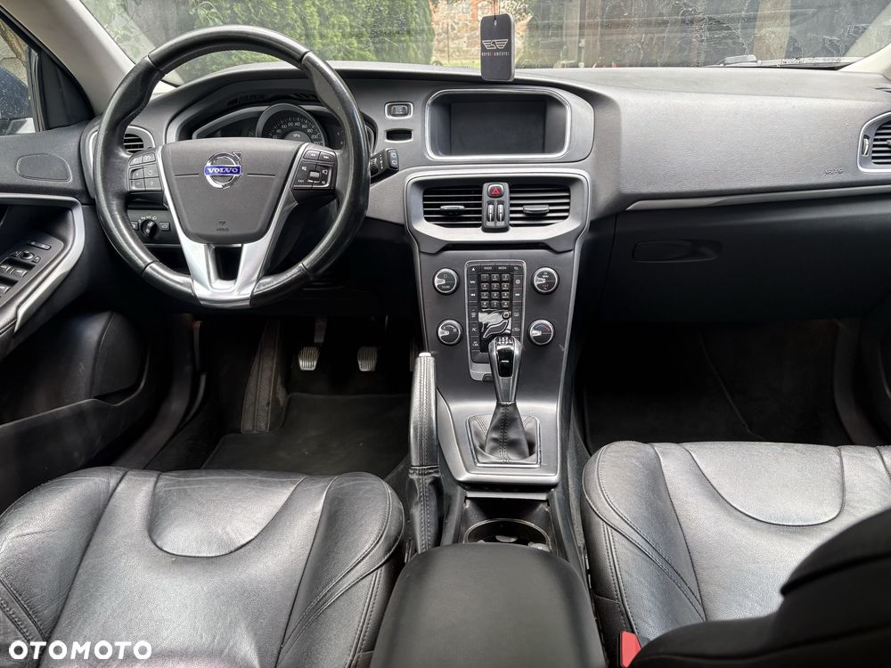 Volvo V40 - 4