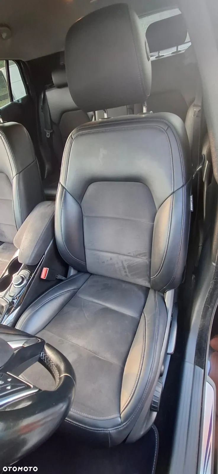 Infiniti Q30 1.6t Premium - 23