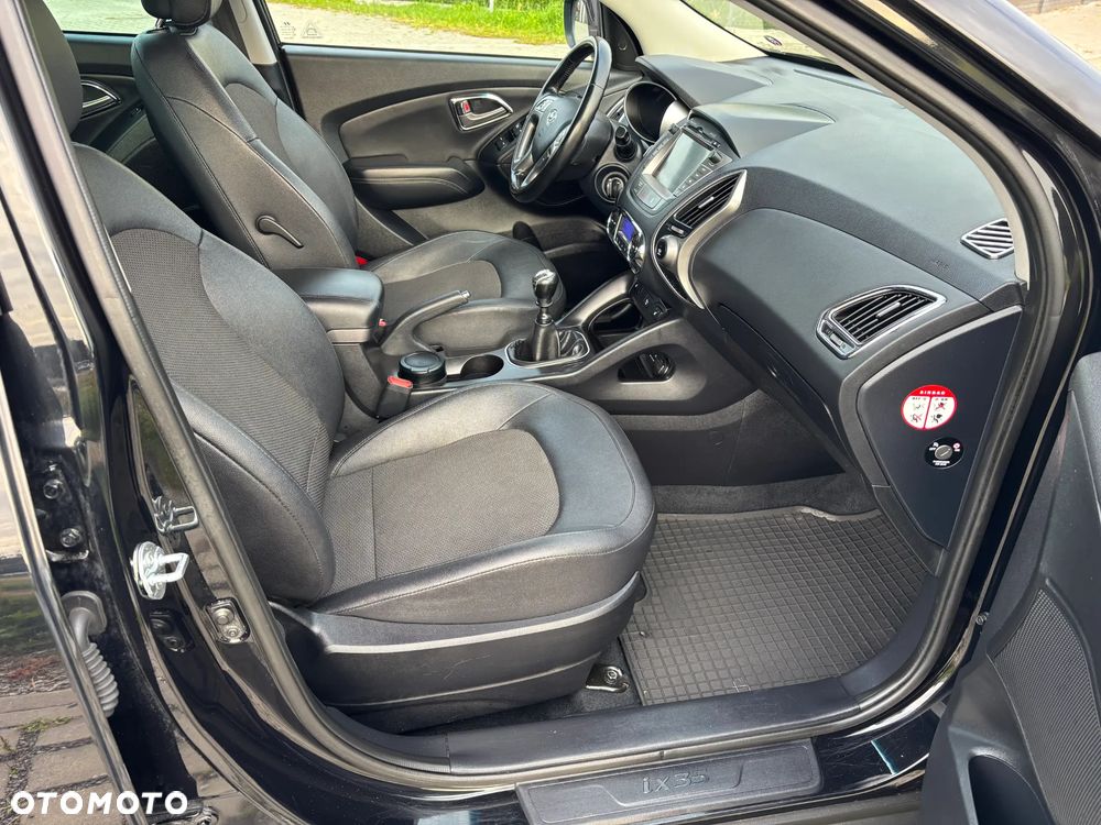 Hyundai ix35 2.0 CRDi 4WD Premium - 9