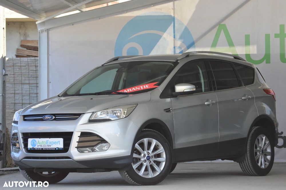 Ford Kuga 2.0 TDCi 2x4 Black & Silver - 29