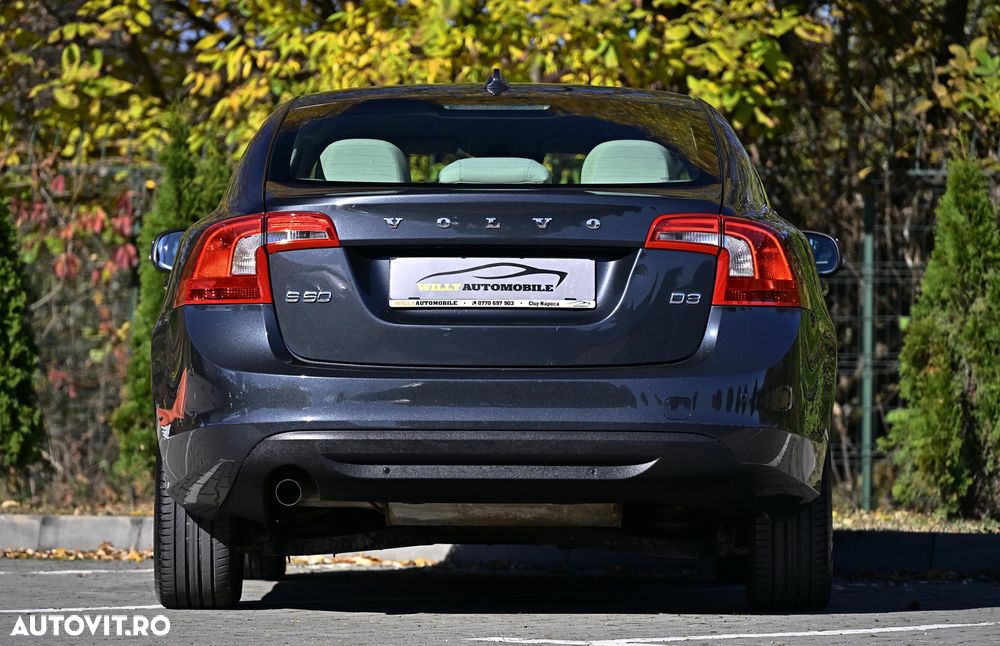 Volvo S60 D3 Geartronic - 10