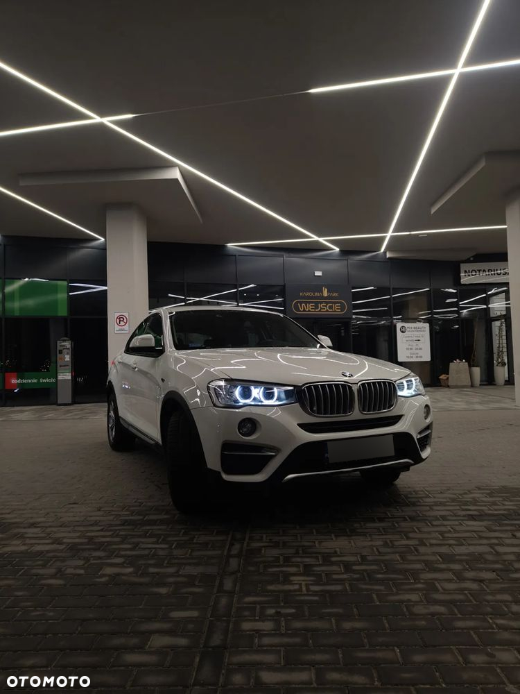BMW X4 xDrive20i - 11