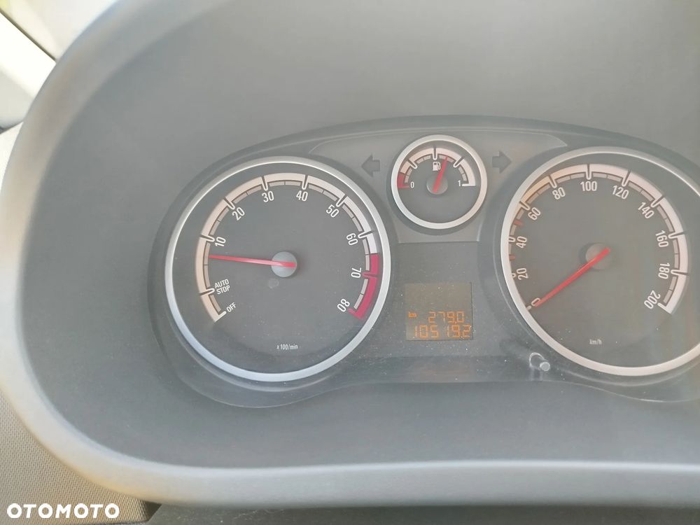 Opel Corsa - 11