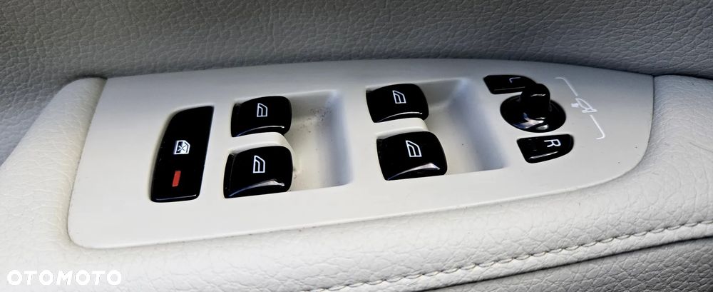 Volvo S90 T4 Geartronic Inscription - 37