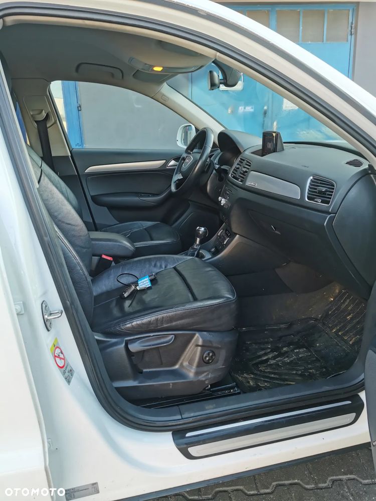 Audi Q3 35 TDI Quattro S tronic - 32