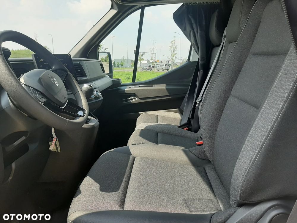 Renault Master - 18