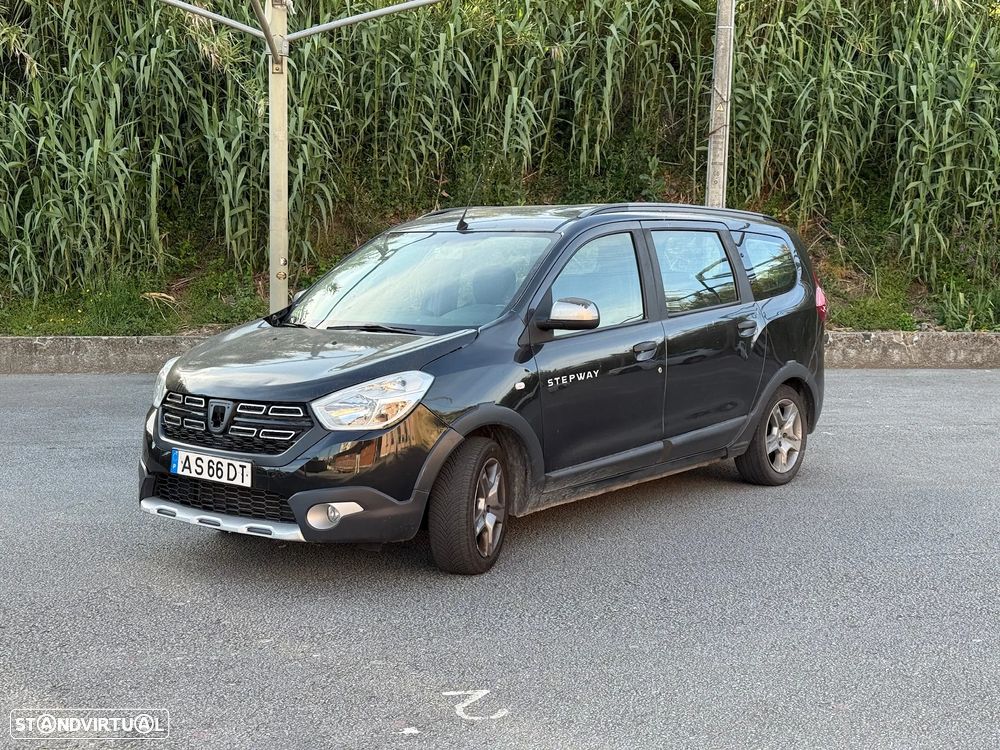 Dacia Lodgy 1.5 Blue dCi Stepway 7L - 4