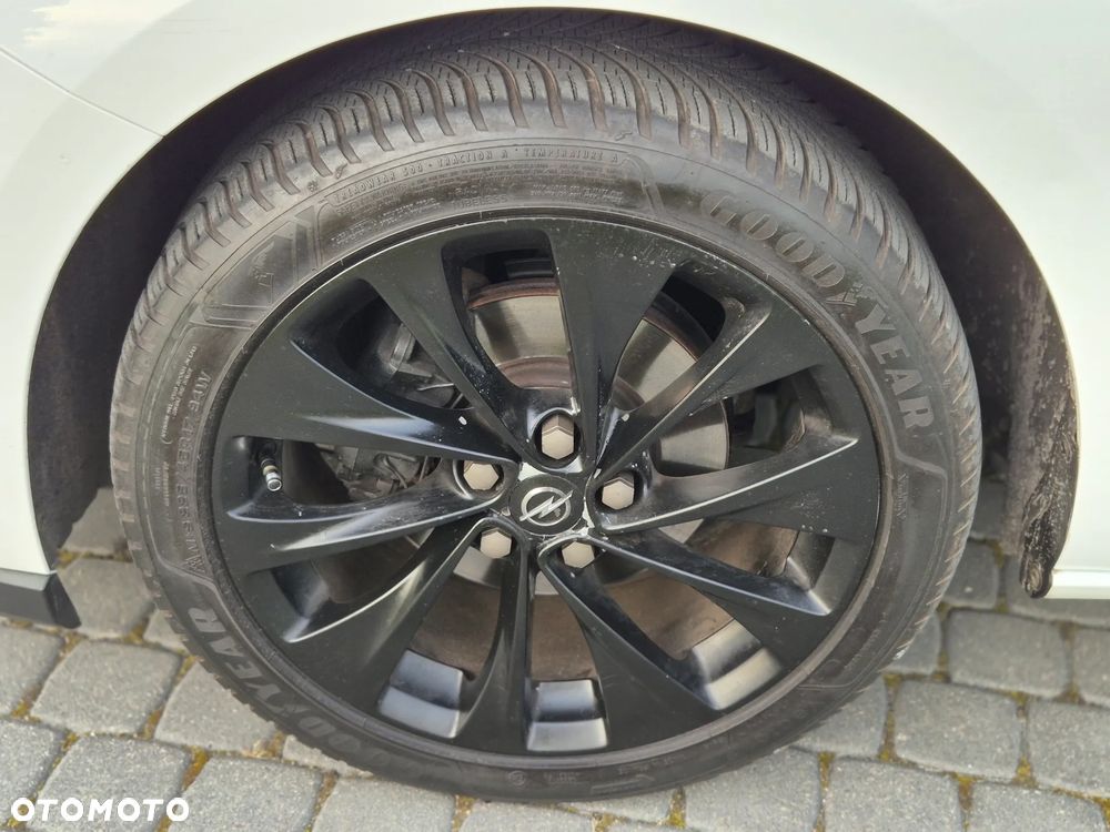 Opel Astra 1.6 D (CDTI) Dynamic - 32