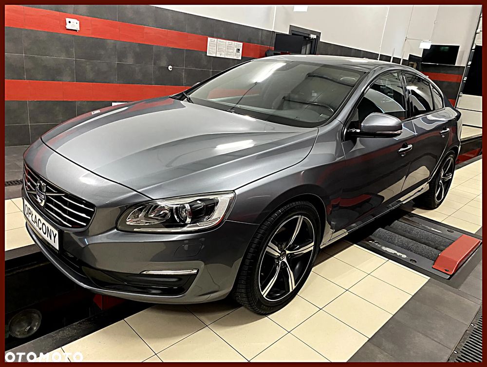 Volvo S60 D4 Drive-E R-Design Momentum - 1