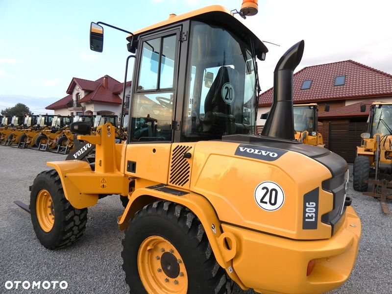 Volvo L30G Z Niemiec / Utrzymana / Pełny Serwis / - 19