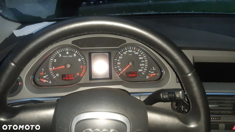Audi A6 Limousine 2.4 - 10