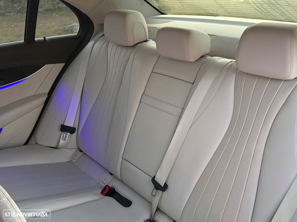 Mercedes-Benz E 300 d Exclusive Line - 10