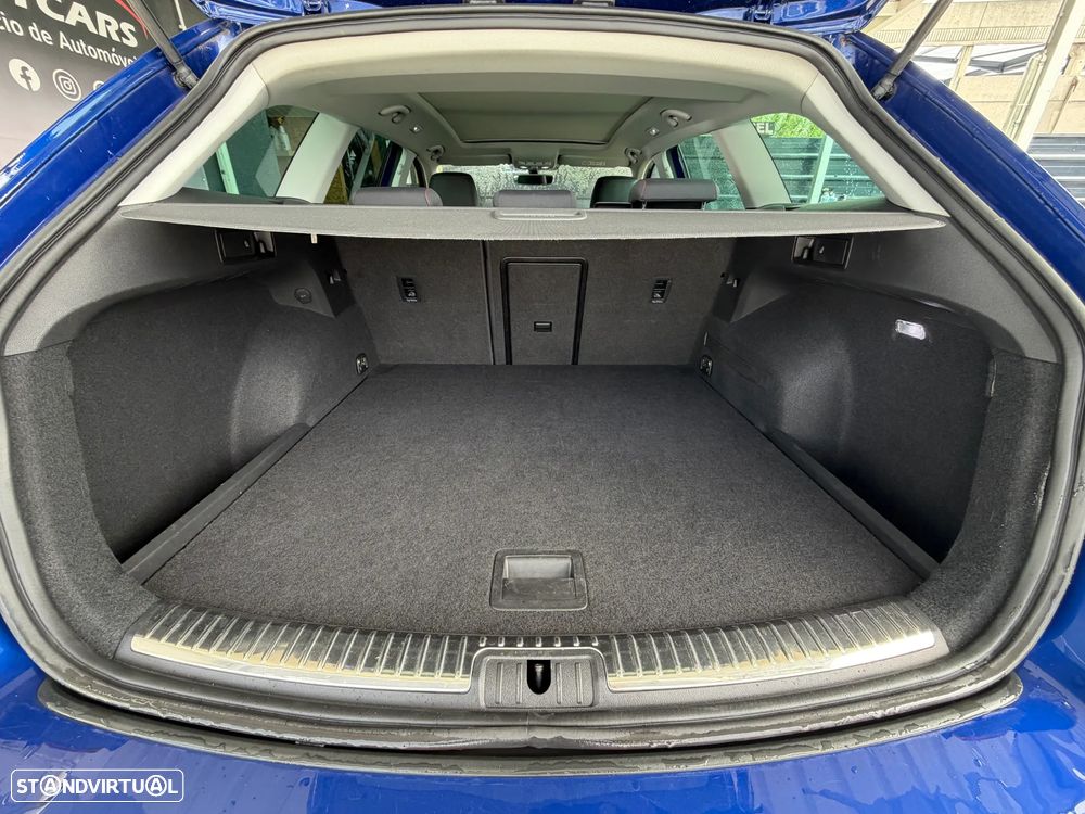 SEAT Leon ST 2.0 TDI FR DSG - 35