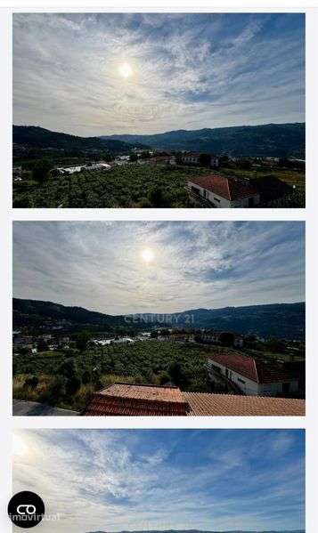 Vende se T4 com garagem e terreno - Grande imagem: 2/12