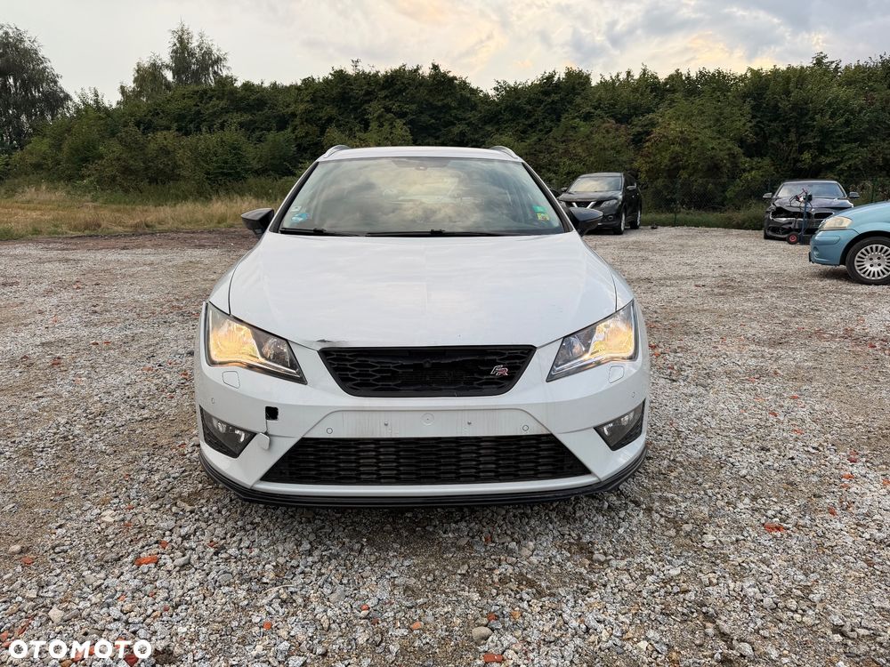 Seat Leon 2.0 TDI FR Black S&S - 2