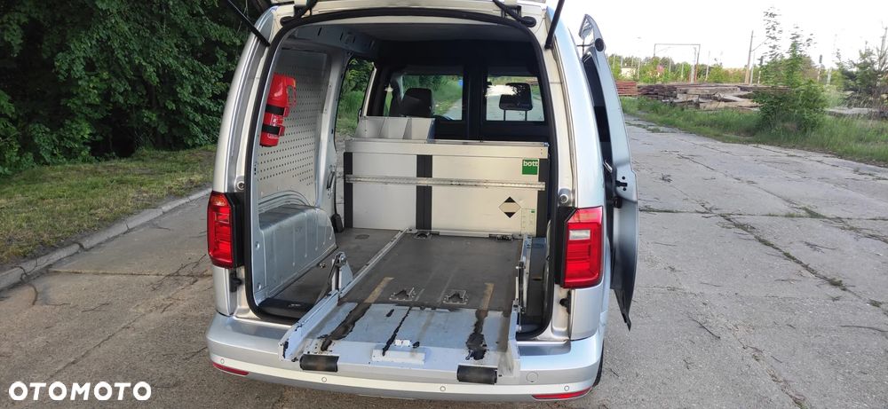 Volkswagen Caddy - 28