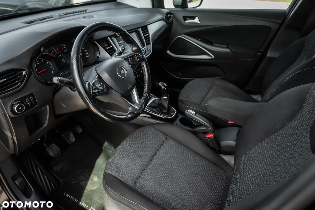 Opel Crossland X - 15