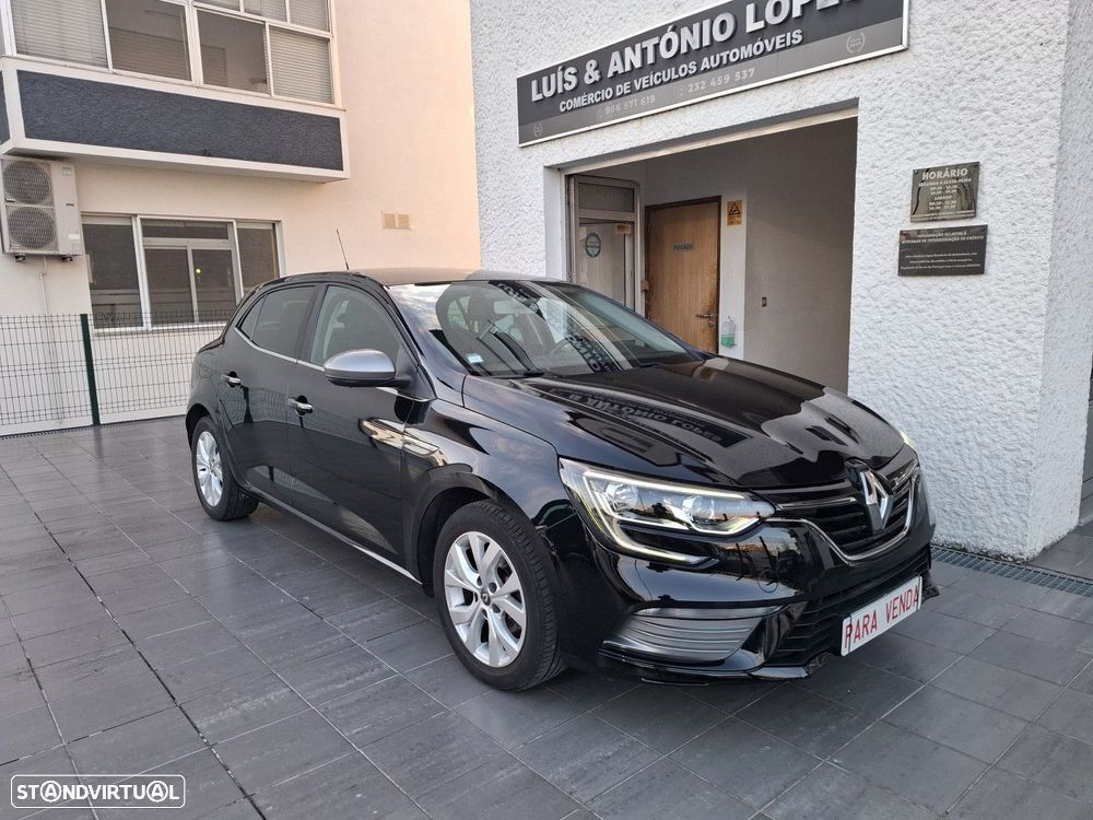 Renault Mégane 1.3 TCe Limited J17 - 29