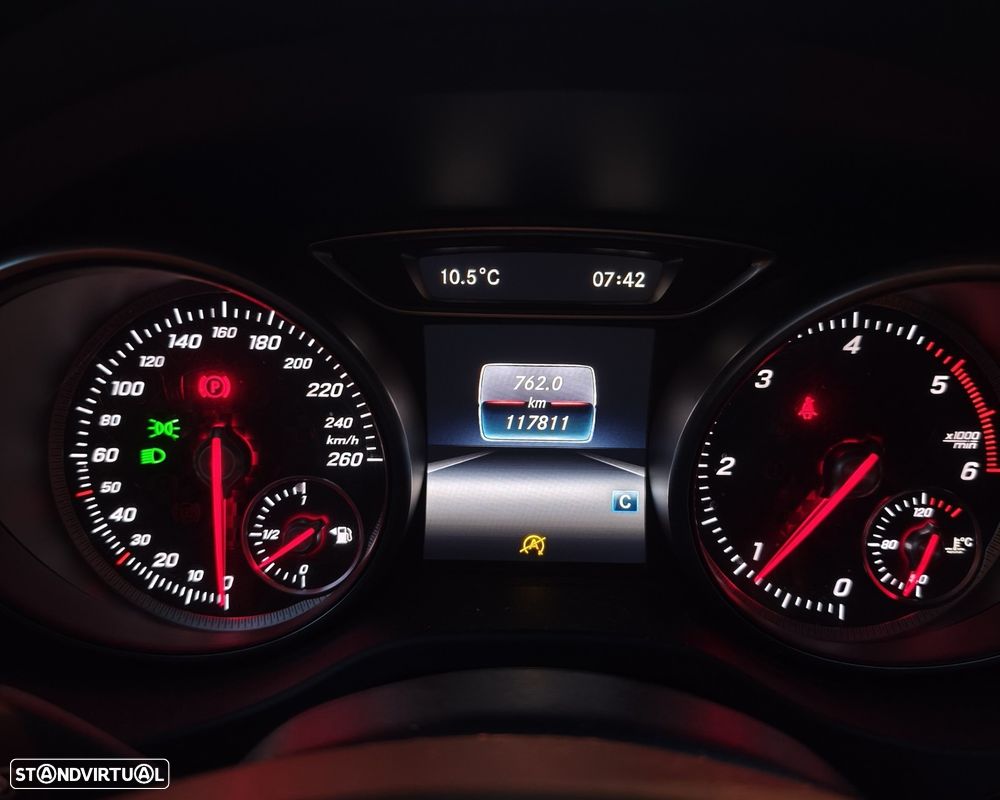 Mercedes-Benz A 180 d Urban - 6