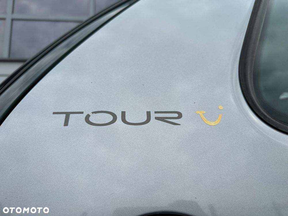 Volkswagen Polo 1.4 Tour - 24