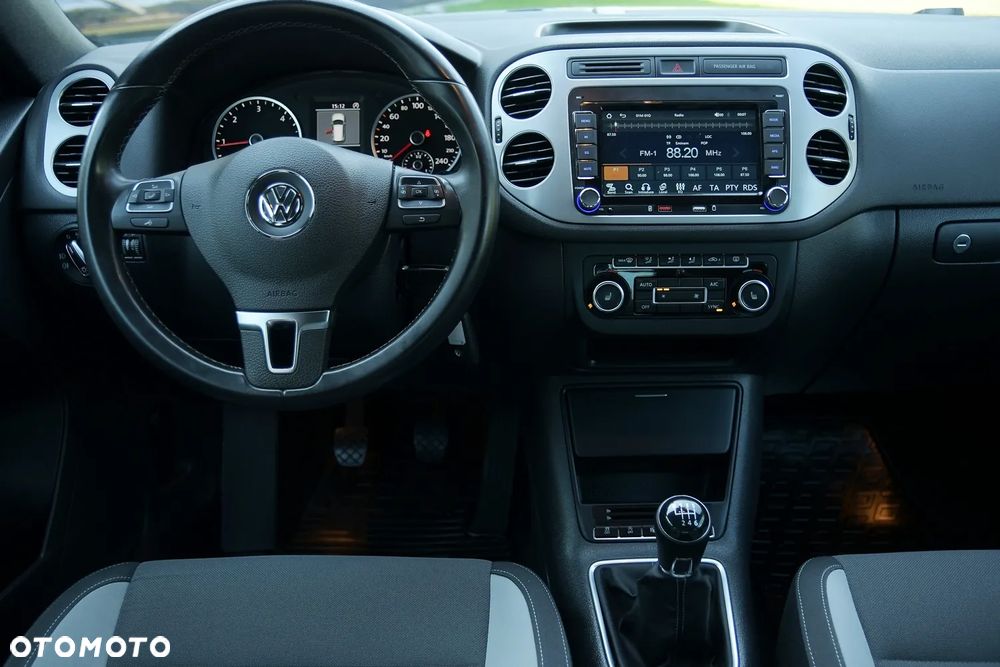 Volkswagen Tiguan 2.0 TDI DPF BlueMotion Technology Life - 26