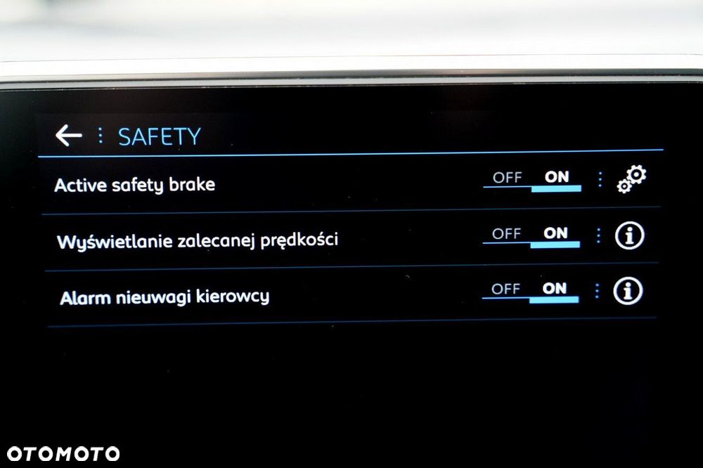 Peugeot 5008 BlueHDi 180 EAT8 GT - 38