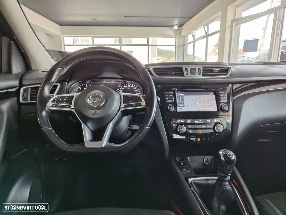 Nissan Qashqai 1.5 dCi N-Connecta RS+PS - 35