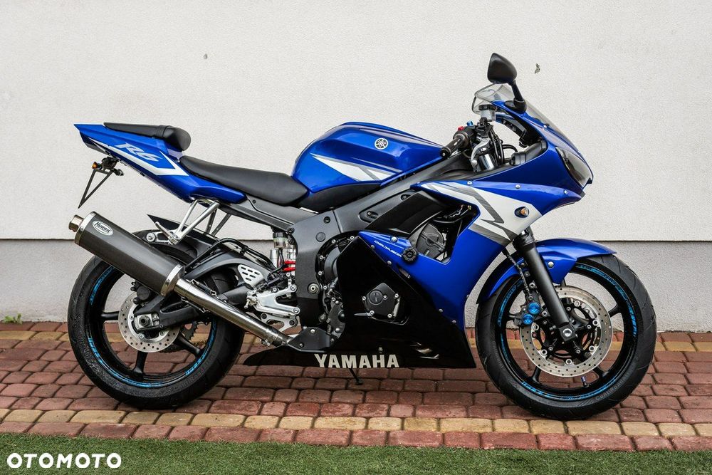 Yamaha R6 - 3