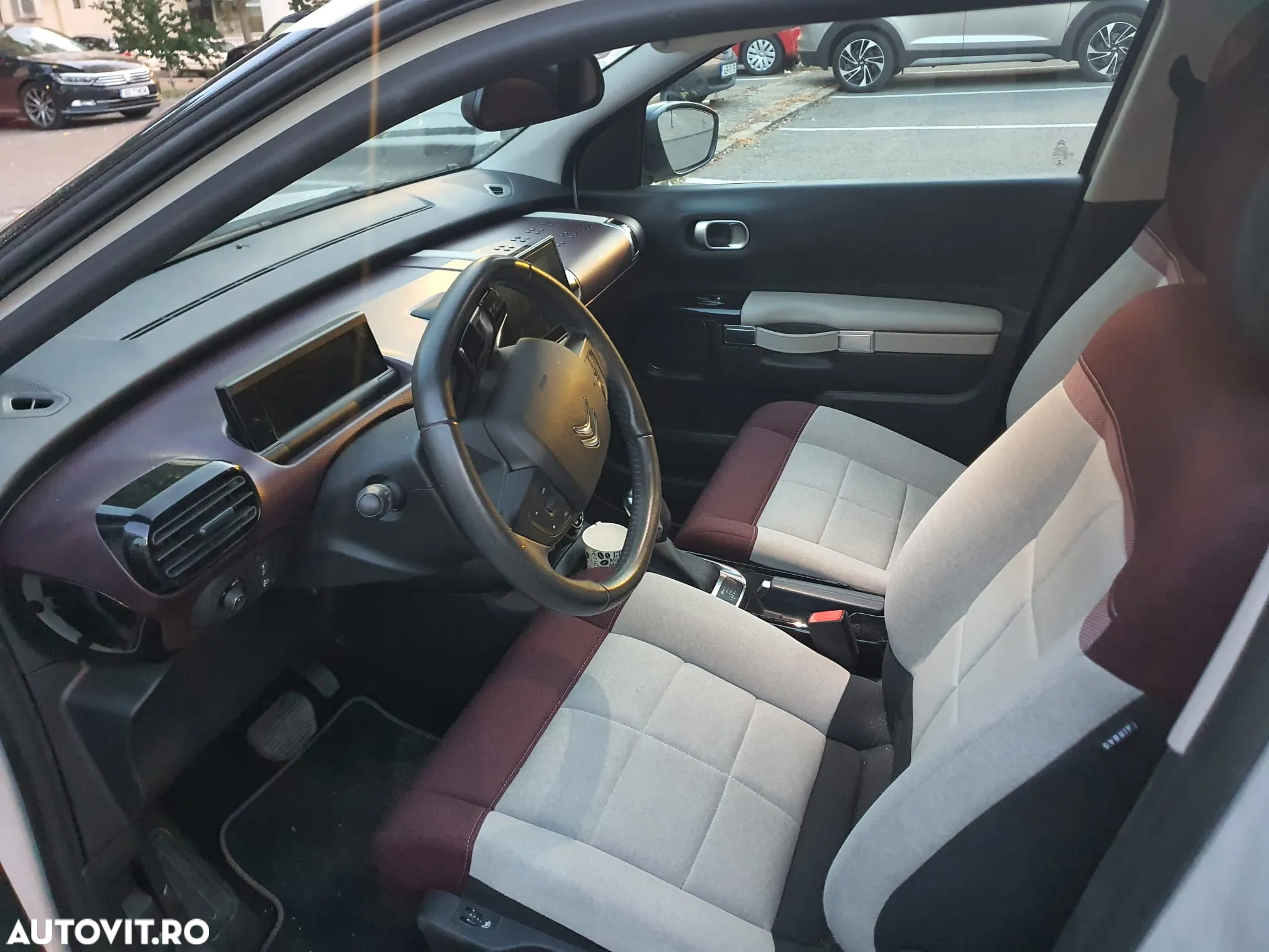 Citroën C4 Cactus Pure Tech 110 Stop&Start EAT6 Selection - 10
