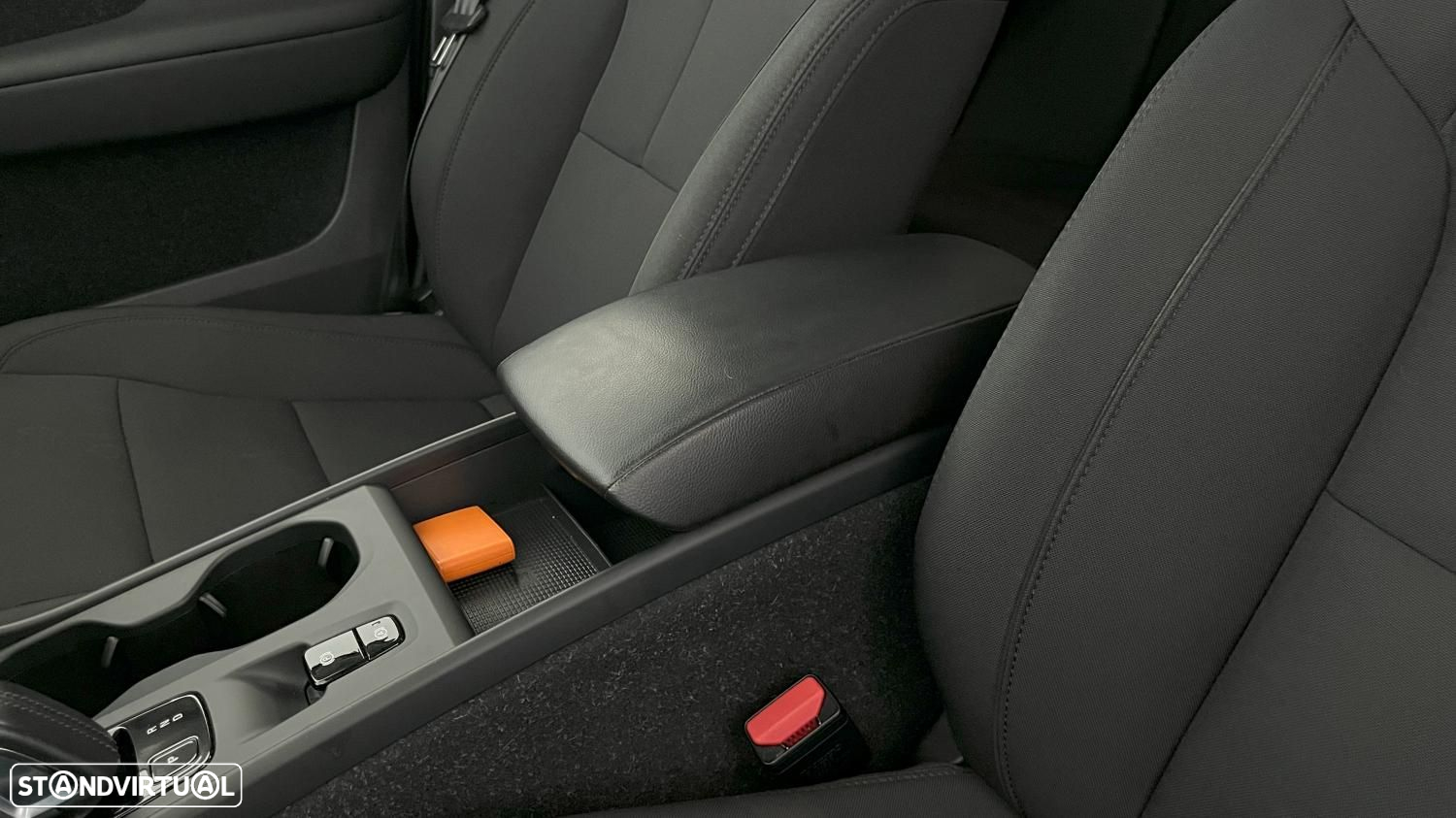 Volvo XC 40 1.5 T5 PHEV Momentum Plus - 18