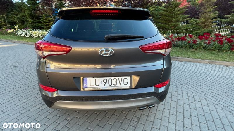 Hyundai Tucson - 8