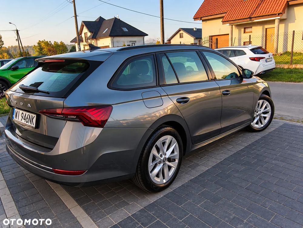Skoda Octavia 2.0 TDI Ambition DSG - 5