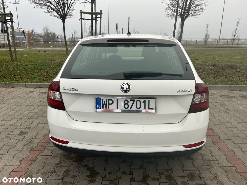 Skoda RAPID 1.0 TSI Active - 4