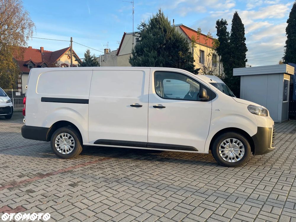 Toyota Proace - 1