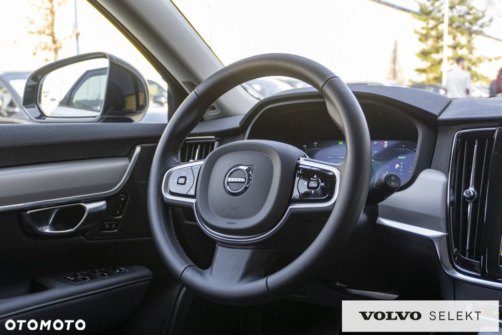 Volvo V90 - 25