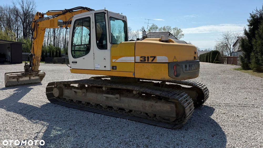 Liebherr R317 - 4